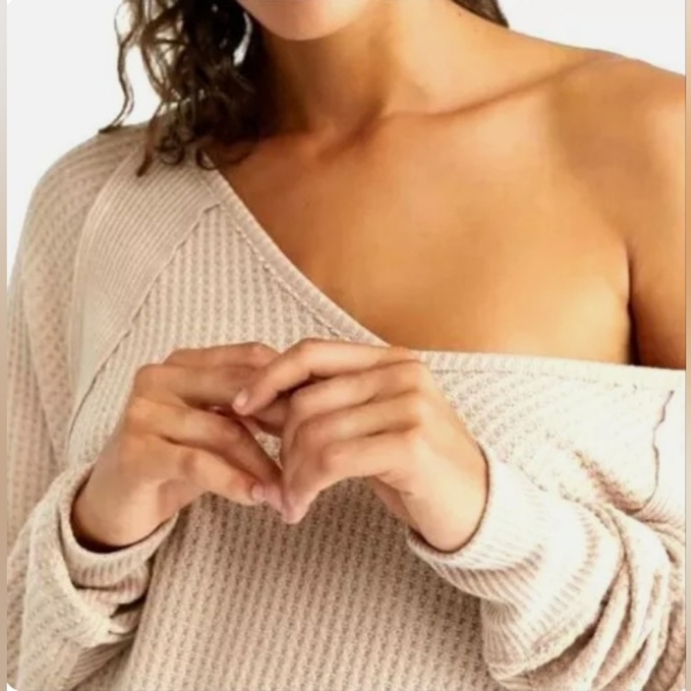 Free People, NWT, Santa Clara, Waffle Knit Top, Alabaster (Ivory) Sizes Med & XS - Picture 3 of 4